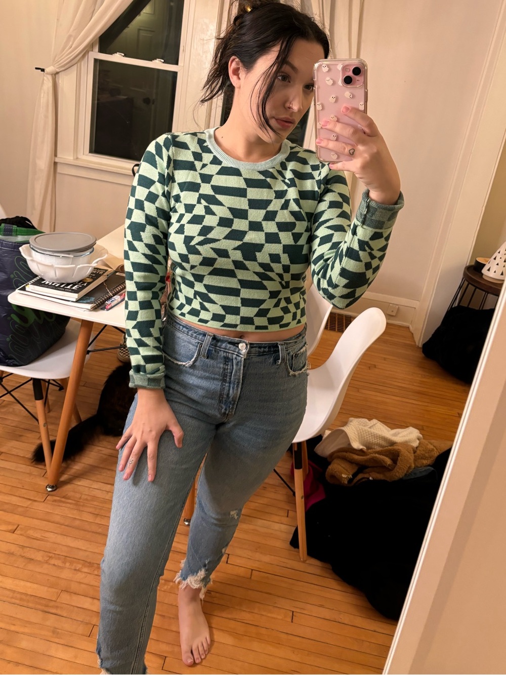 Women’s Geometric Abstract Cropped Sweater
